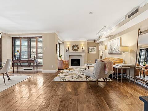 164 Cumberland St #608, Toronto