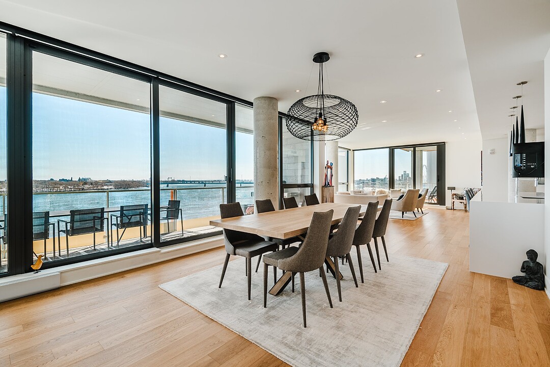 1010 Rue de la Commune E., Apt. 601, Ville-Marie, Québec