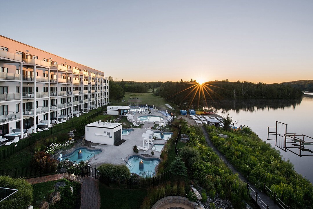 43 Ch. Fridolin-Simard, Apt. 217, Estérel, Québec