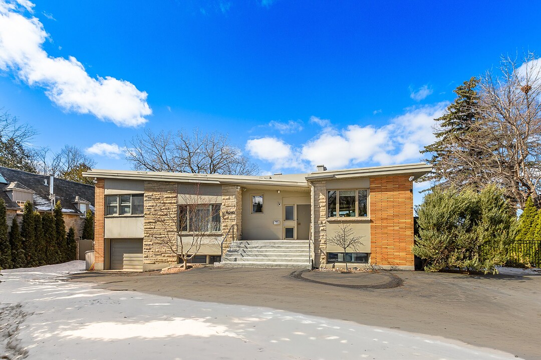 12360 Place de la Capricieuse, Ahuntsic-Cartierville, Québec