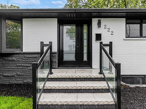 222 Hammersmith Crt #Upper, Burlington