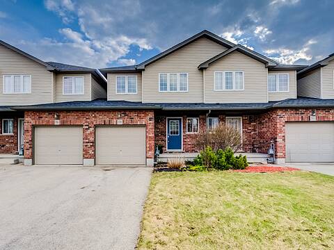 358 Maverick St, Waterloo