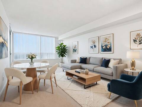 75 King St E #1703, Mississauga