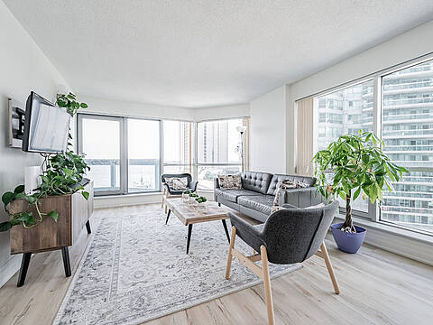 10 Yonge St #1012, Toronto