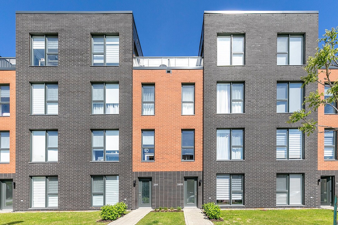 2411 Rue des Équinoxes, Saint-Laurent, Québec