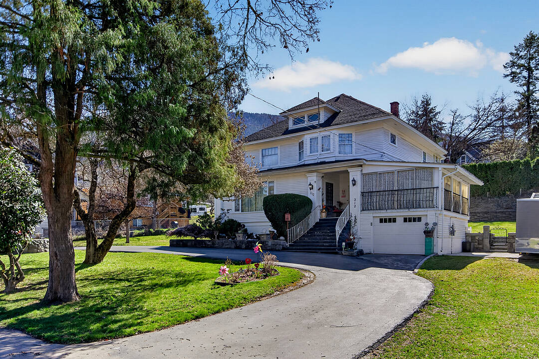 312 Latimer Street, Nelson, British Columbia