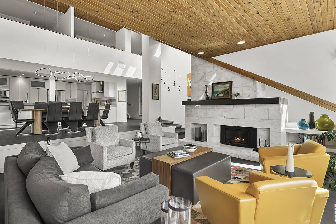 2200 Varsity Estates Drive NW #10, Calgary, Alberta