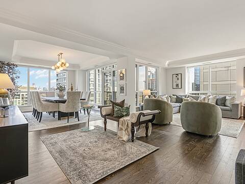 10 Bellair St #1807, Toronto