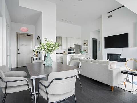 1 Hume Street PH #610, Collingwood