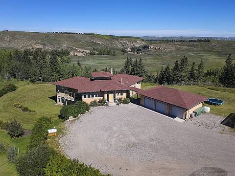 254069 Towers Trail, Rural Rocky View County