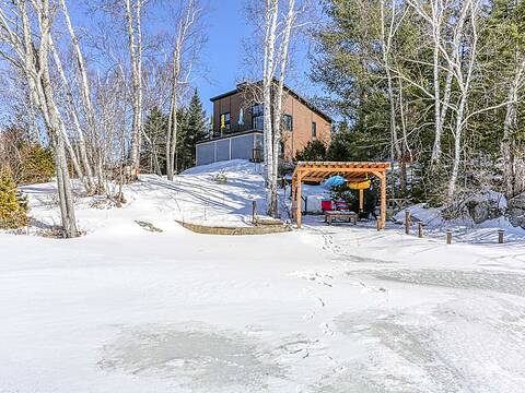 200 Ch. des Oies-Blanches, Sainte-Thècle