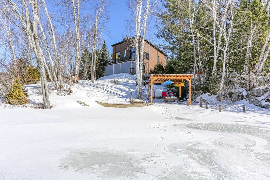 200 Ch. des Oies-Blanches, Sainte-Thècle, Québec