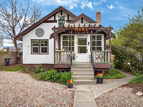 716 Lawson Avenue, Kelowna