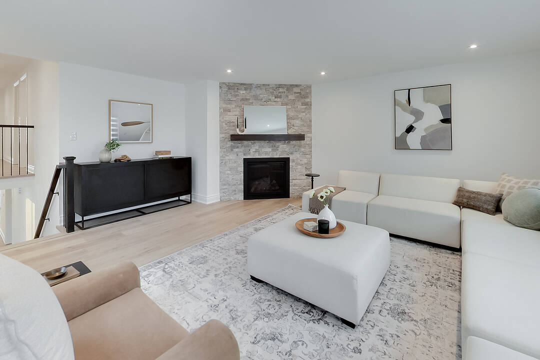 1124 Lansdown Dr, Oakville, Ontario