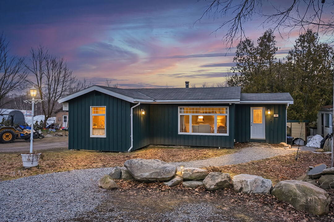 296 High Street, Georgian Bay, Ontario