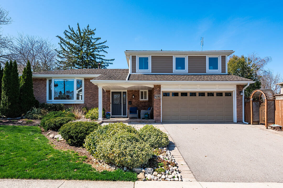 4151 Spruce Avenue, Burlington, Ontario