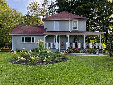 3050 County Road 7, Prince Edward County