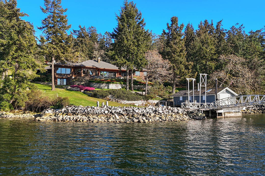 8440 Lawrence Road, Central Saanich, British Columbia