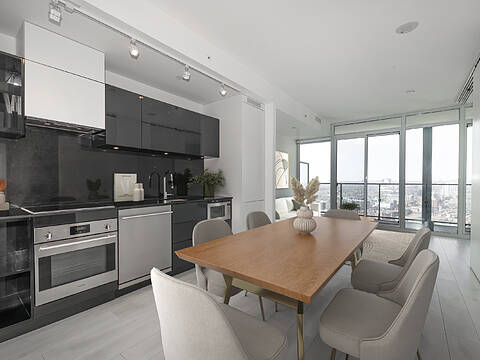 125 Peter St #2603, Toronto