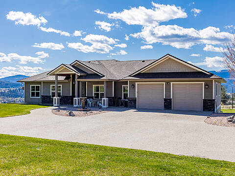 12435 Oyama Road, Lake Country