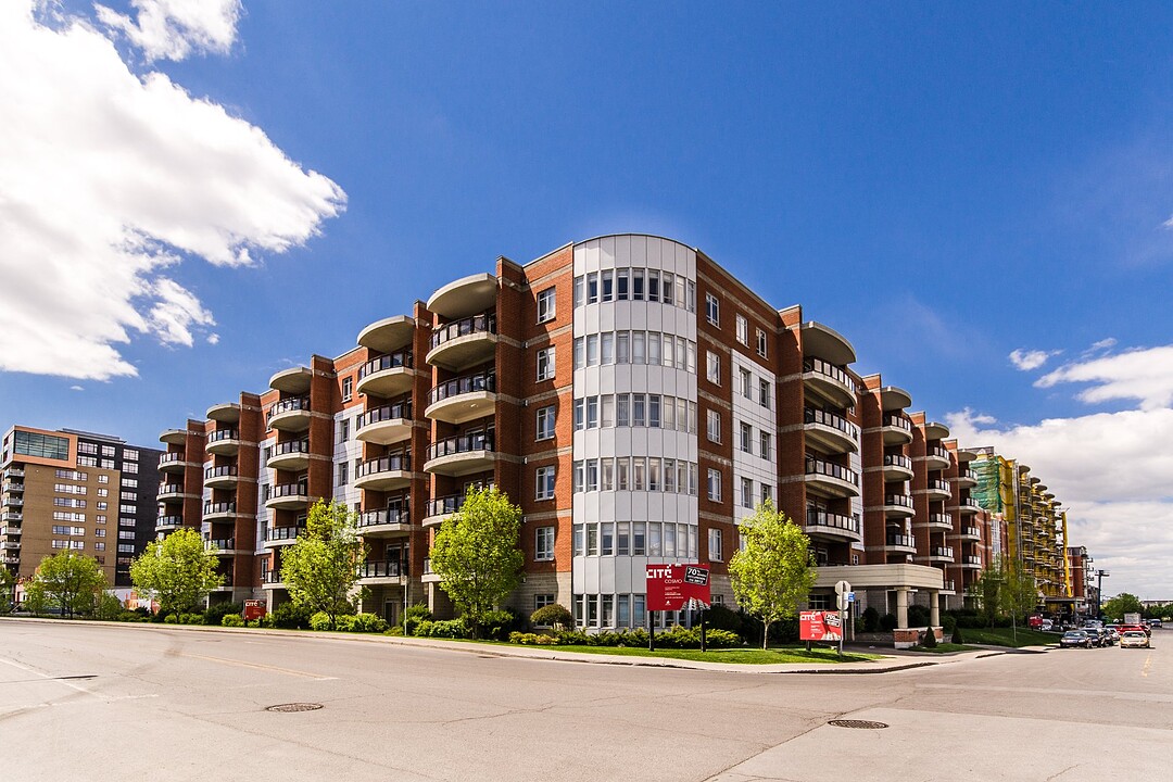 2100 Av. Terry-Fox, Apt. 303, Chomedey, Québec