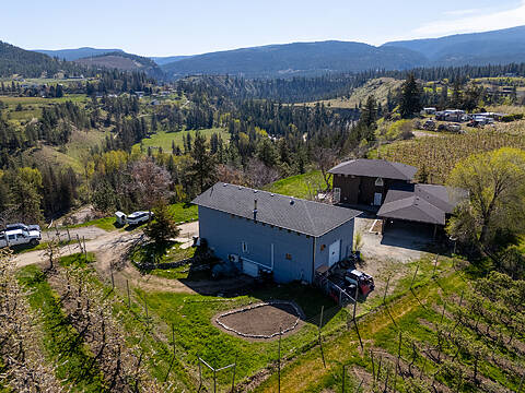 3547 Bemrose Road, Kelowna