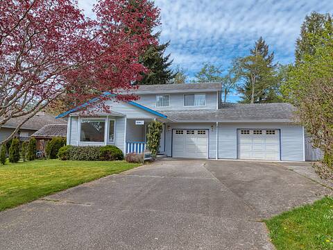 1534 Cypress Way, Gibsons
