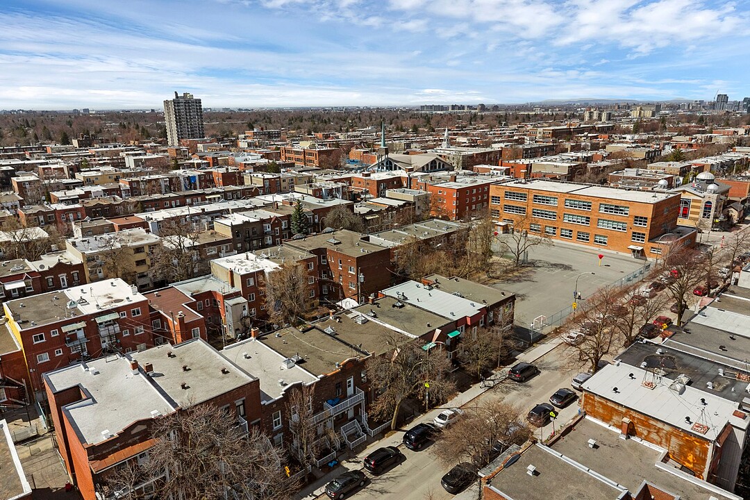 7534-7538 Av. De L'Épée, Villeray / Saint-Michel / Parc-Extension, Québec