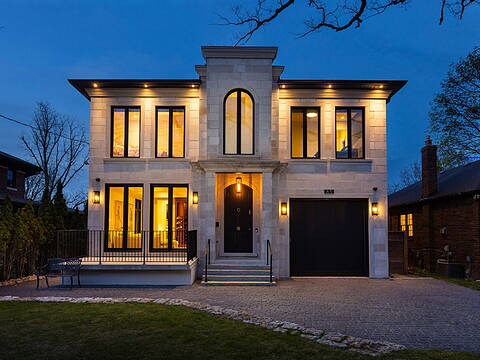 85 Kingsway Cres, Toronto