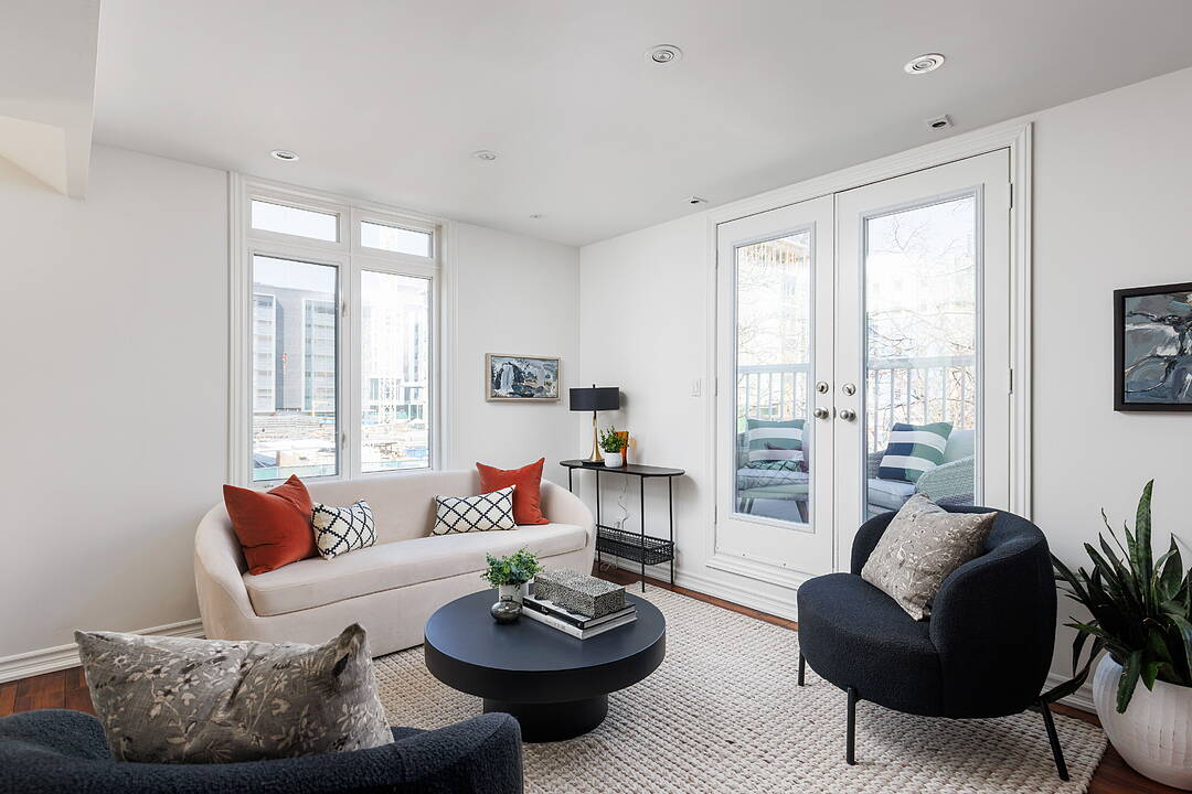 12 Sudbury St #2218, Toronto, Ontario