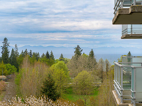 2688 West Mall #702, Vancouver