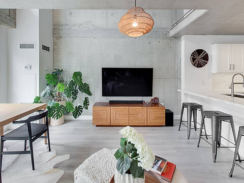 954 King St W #312, Toronto