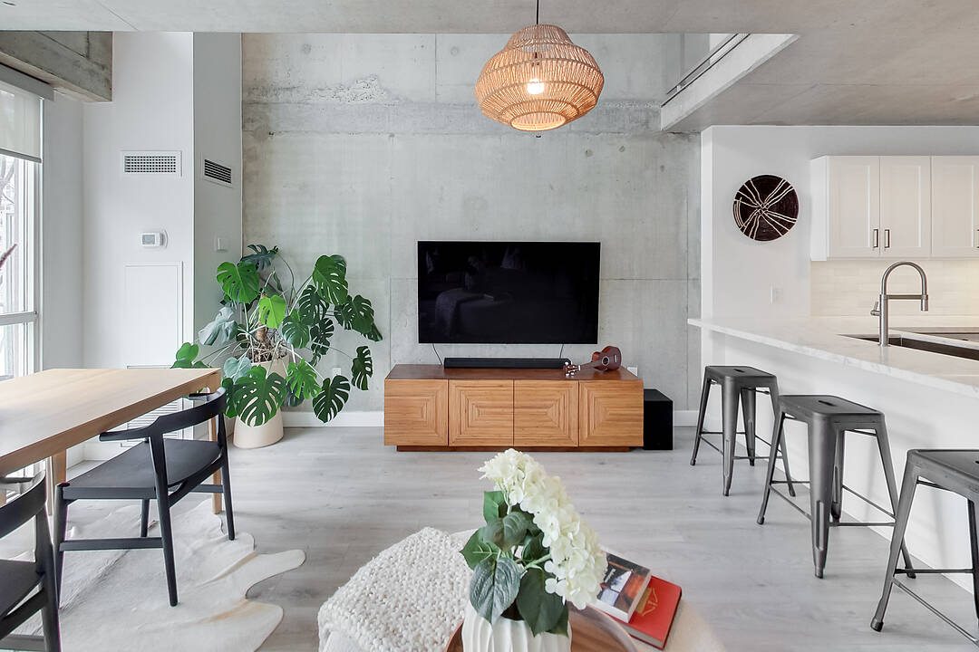 954 King St W #312, Toronto, Ontario