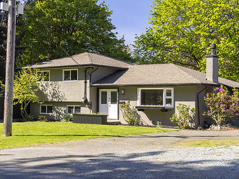 598 Cedarcrest Drive, Colwood