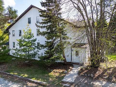 210 Arlberg Cres, Blue Mountains