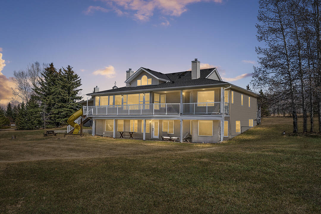 243222 Range Road 32, Rural Rocky View County, Alberta