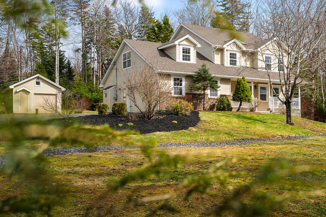 115 Glen Arbour Way, Hammonds Plains, Nova Scotia