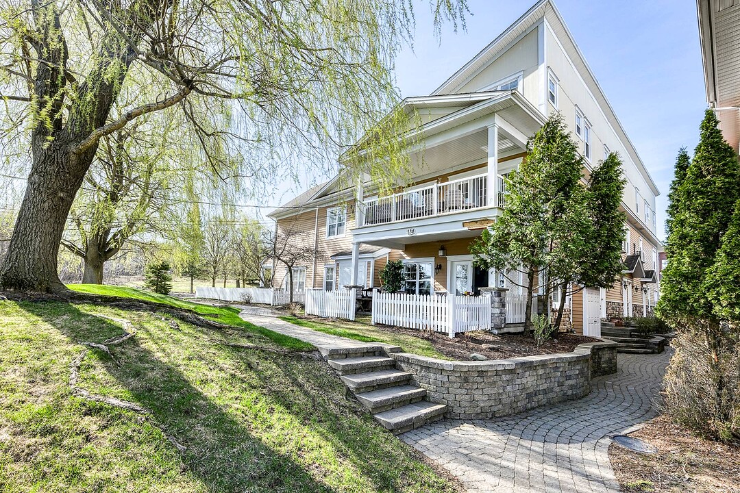 134 Boul. de Bromont, Apt. 202, Bromont, Québec