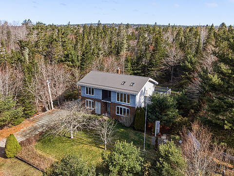 108 Broad River Road, Summerville Centre
