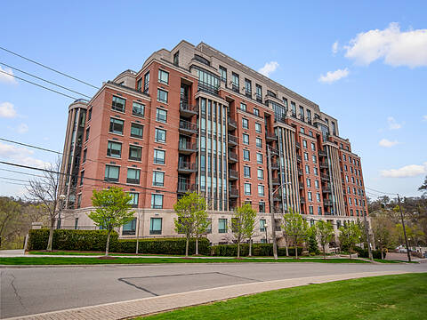 30 Old Mill Rd #301, Toronto