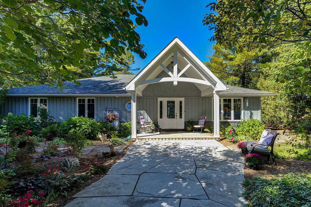 1036 River Road E, Wasaga Beach, Ontario