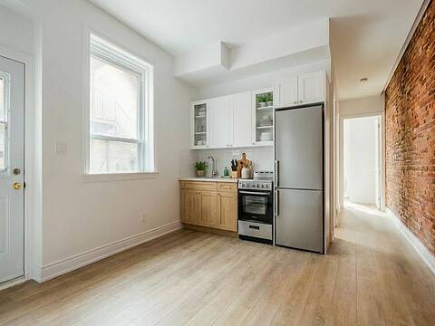 4298 Rue St-Denis, Apt. 6, Le Plateau-Mont-Royal