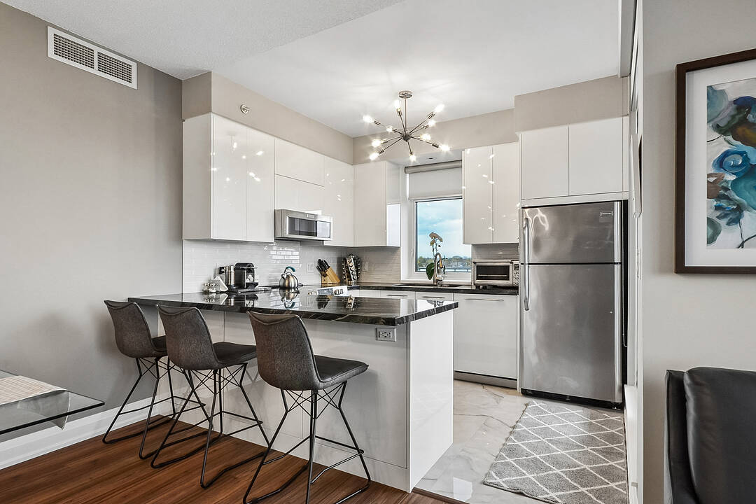 24 Woodstream Blvd #312, Vaughan, Ontario