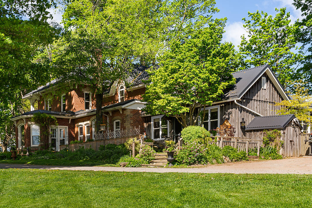 18101 Shaws Creek Rd, Caledon, Ontario