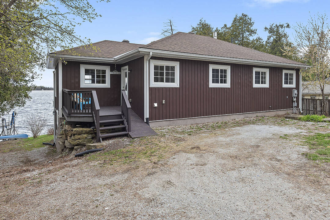 96 R5, Lombardy, Ontario