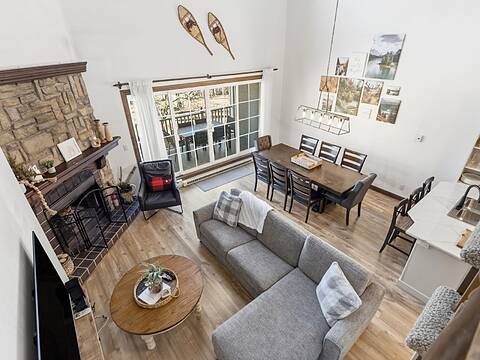 102 Ch. des Quatre-Sommets, Apt. 6, Mont-Tremblant