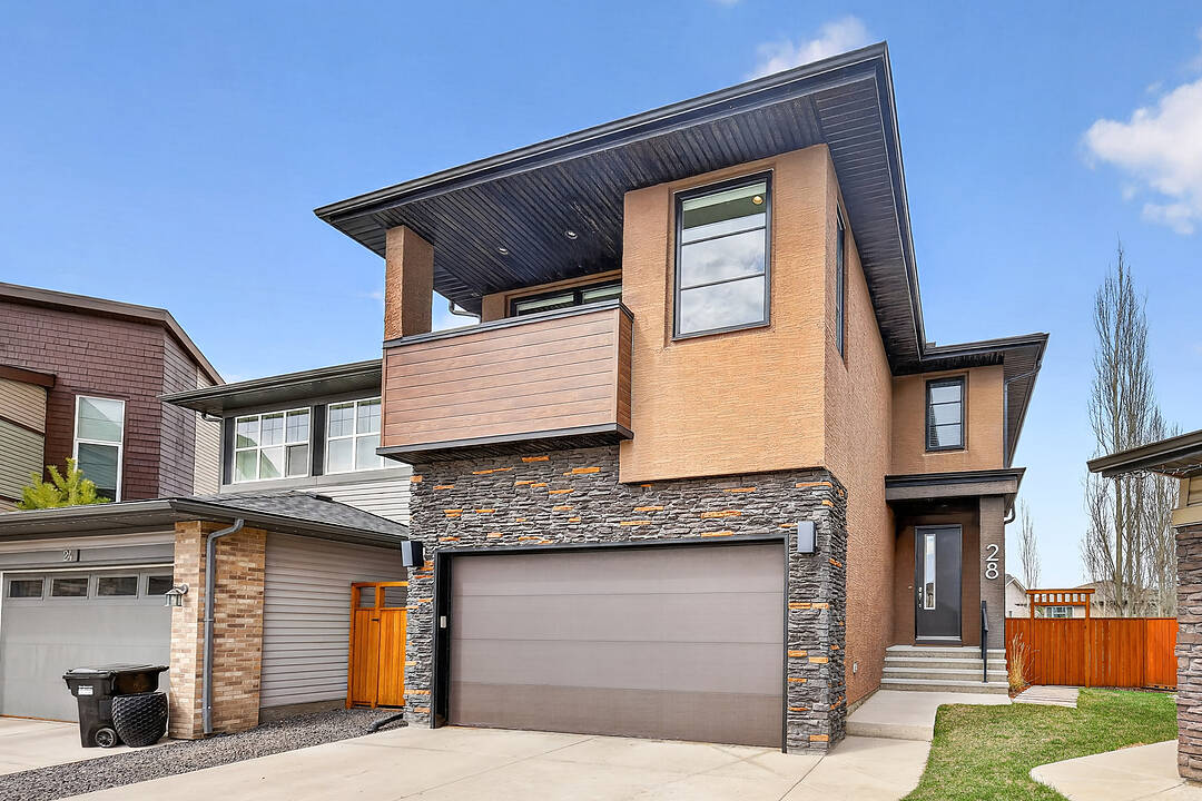 28 Walden View SE, Calgary, Alberta