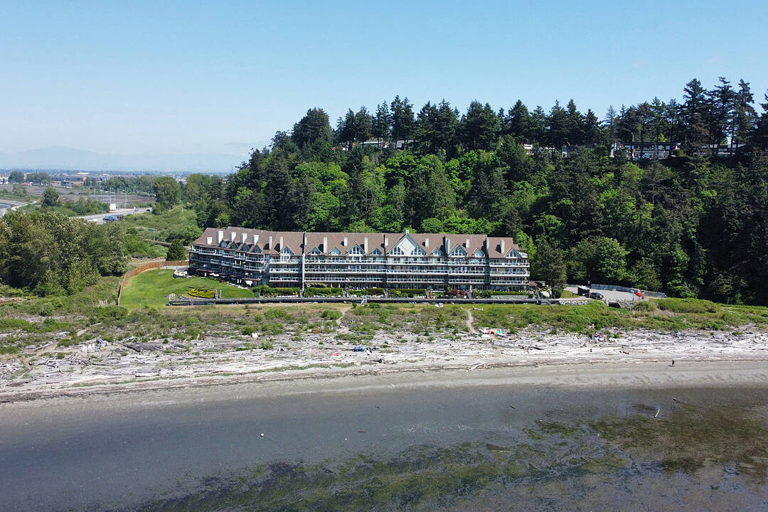 1120 Tsatsu Shores Drive #306, Delta, British Columbia