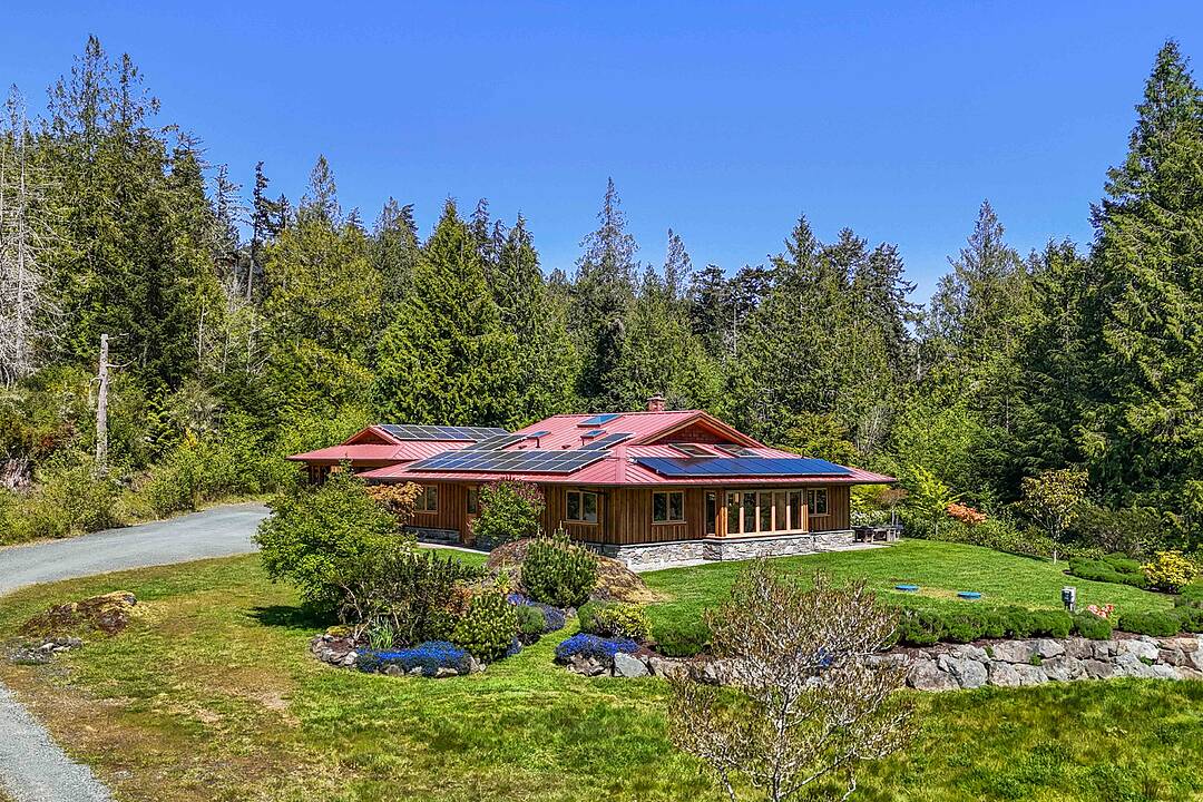 7708 West Coast Road, Sooke, British Columbia