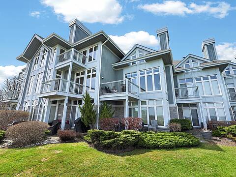 843 Suncrest Circle, Collingwood